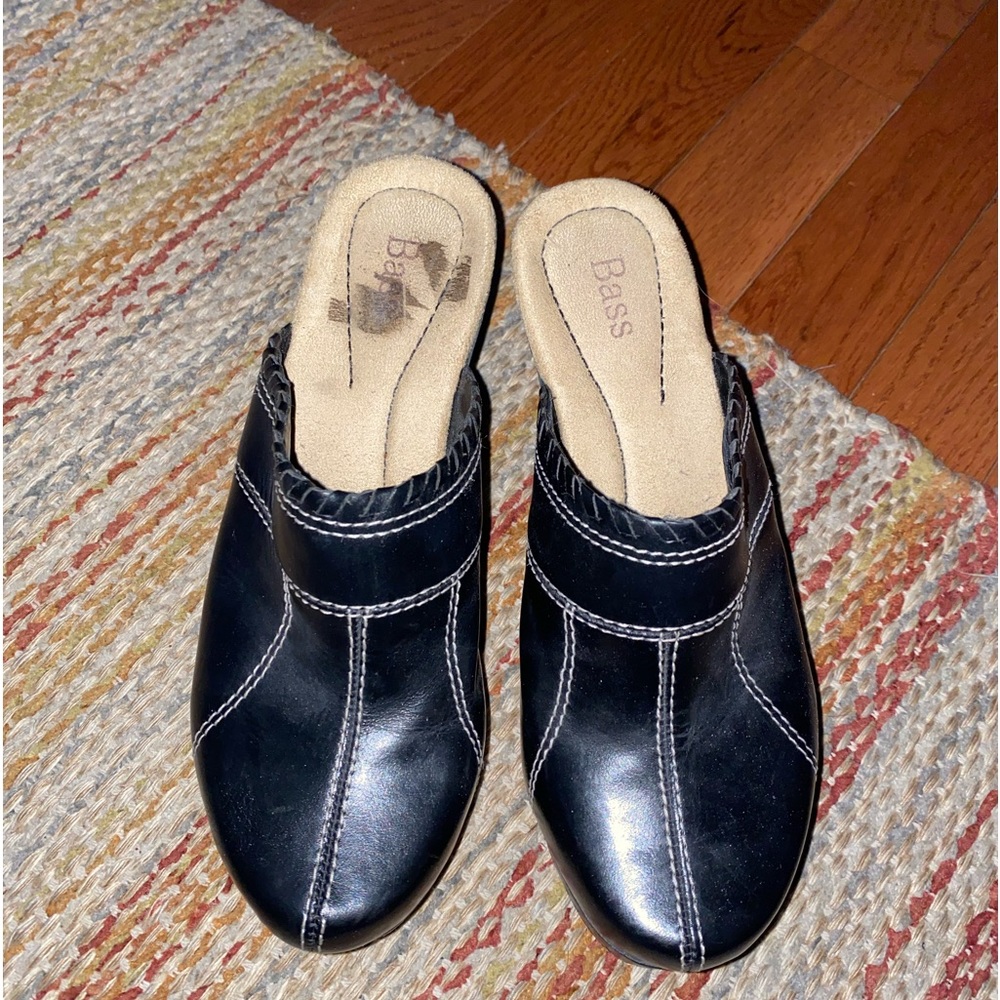 Black Bass Clogs